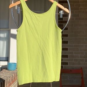 Lululemon Tank LIKE NEW Wear 2 Ways! Wasabi Green